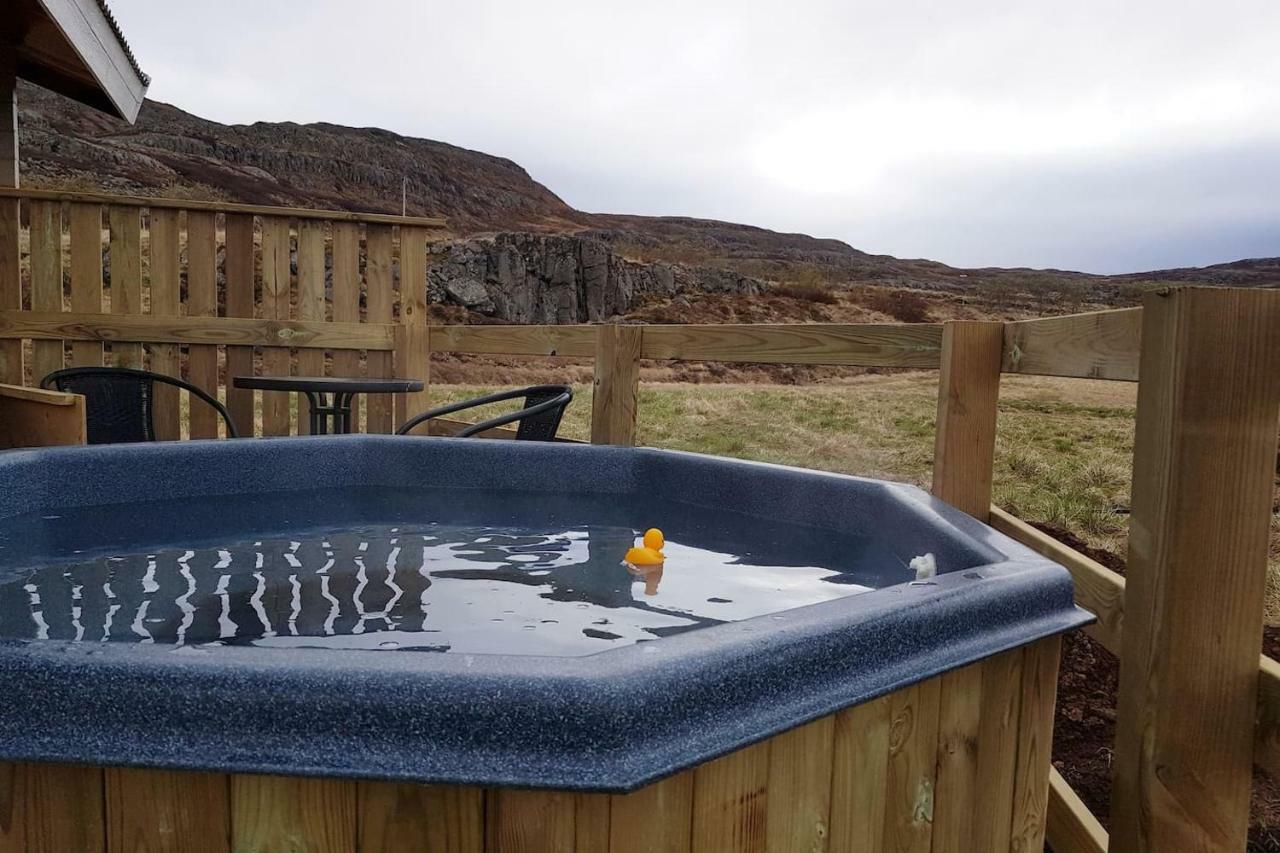 Hvammur 3 Hrakhólar with private hot tub Kaldrananes Exterior foto